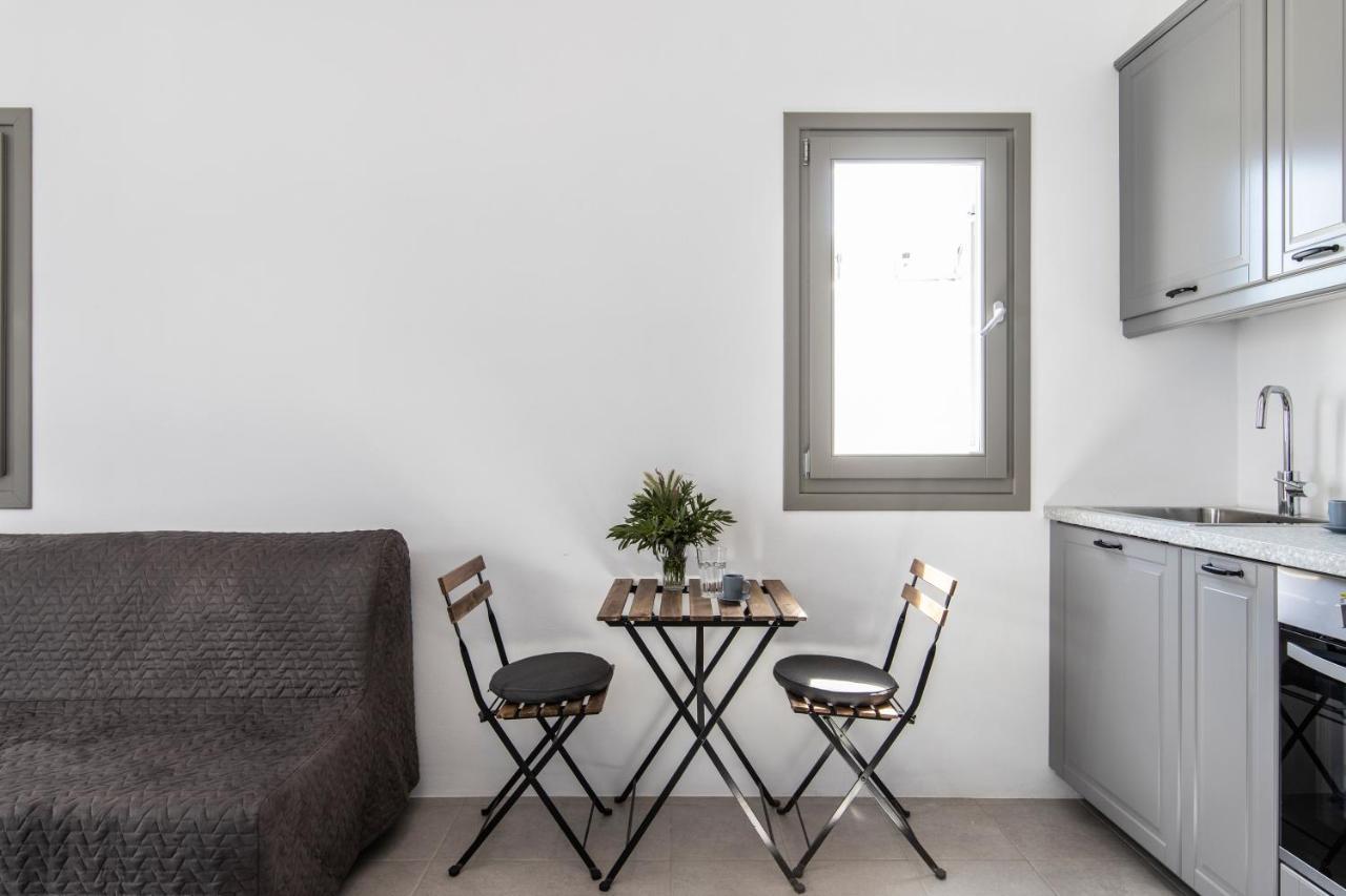 Hotel Twelve Plus+ Nausa Zewnętrze zdjęcie
